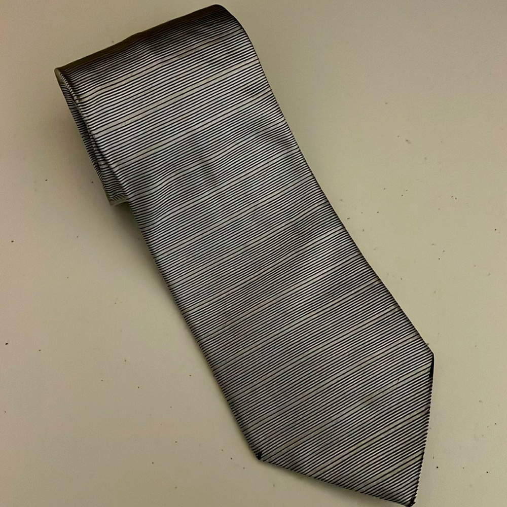 100% silk tie!